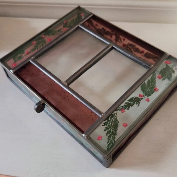 Burnes Of Boston Leaded Glass Box With Dried‎ Flowers Pink - Picture 2 of 12